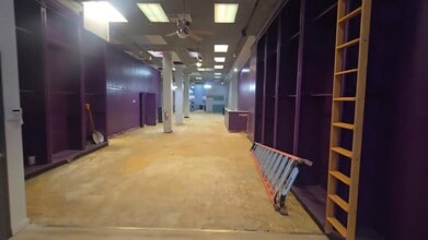 133-135 W 4th St, Cincinnati, OH to rent - Commercial Listing Video 