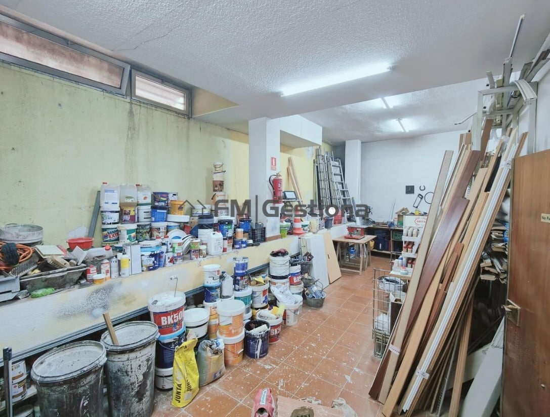 Valdemoro, MAD 28342 -  -  - Interior Photo - Image 2 of 4