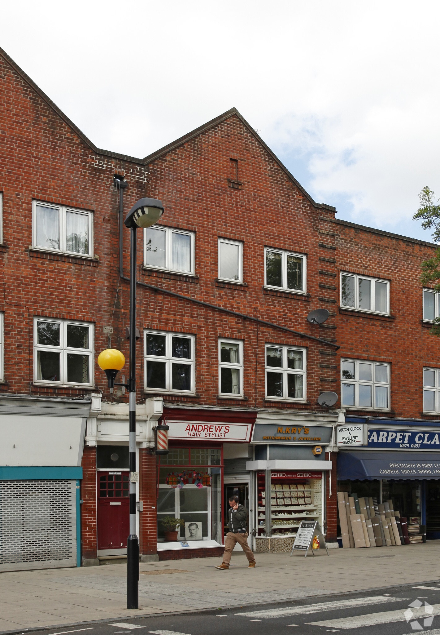 128-128A South Ealing Rd, London for sale Primary Photo- Image 1 of 7