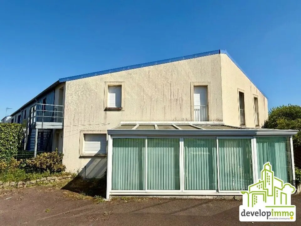 Location Bureaux 90 m² - Photo 1