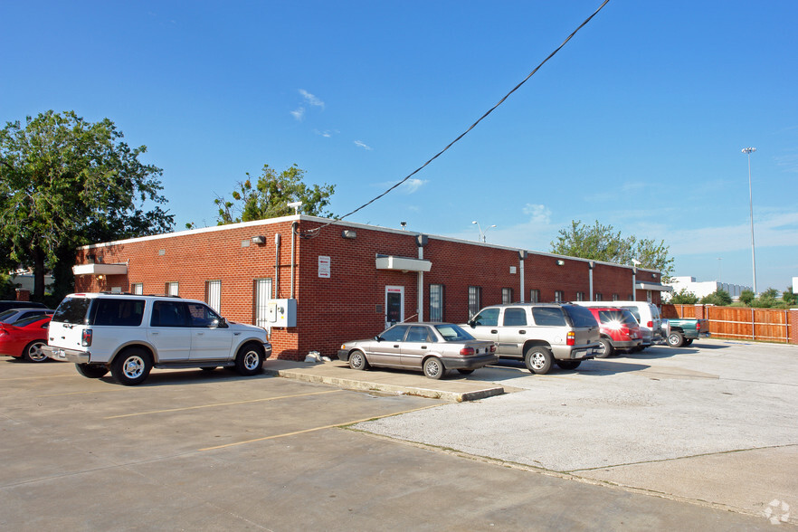 301 W Daggett Ave, Fort Worth, TX for sale - Primary Photo - Image 1 of 1