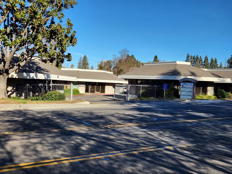 5441 Fair Oaks Blvd, Carmichael, CA for sale - Building Photo - Image 1 of 1