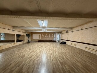 More details for 32 Quai Arloing, Lyon - Retail to Rent