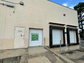 6990-7020 Shelby Dr, Memphis, TN for rent Building Photo- Image 1 of 4