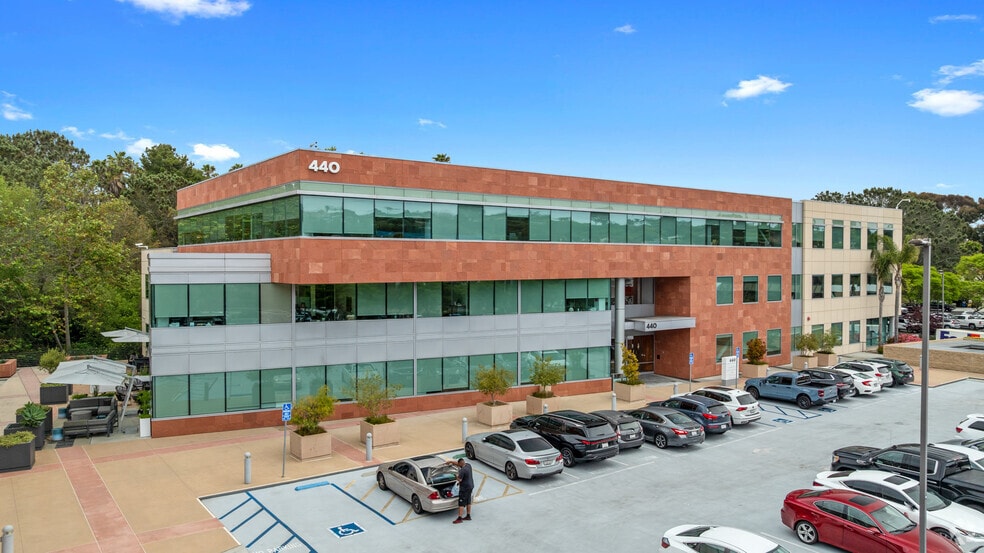 440 Stevens Ave, Solana Beach, CA to rent - Primary Photo - Image 1 of 12