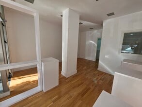 Retail in Alcorcón, Madrid to rent Interior Photo- Image 2 of 6