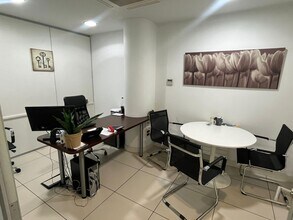Retail in Sabadell, Barcelona to rent Interior Photo- Image 1 of 3