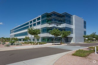 2160 E Elliot Rd, Tempe, AZ for rent Building Photo- Image 1 of 9