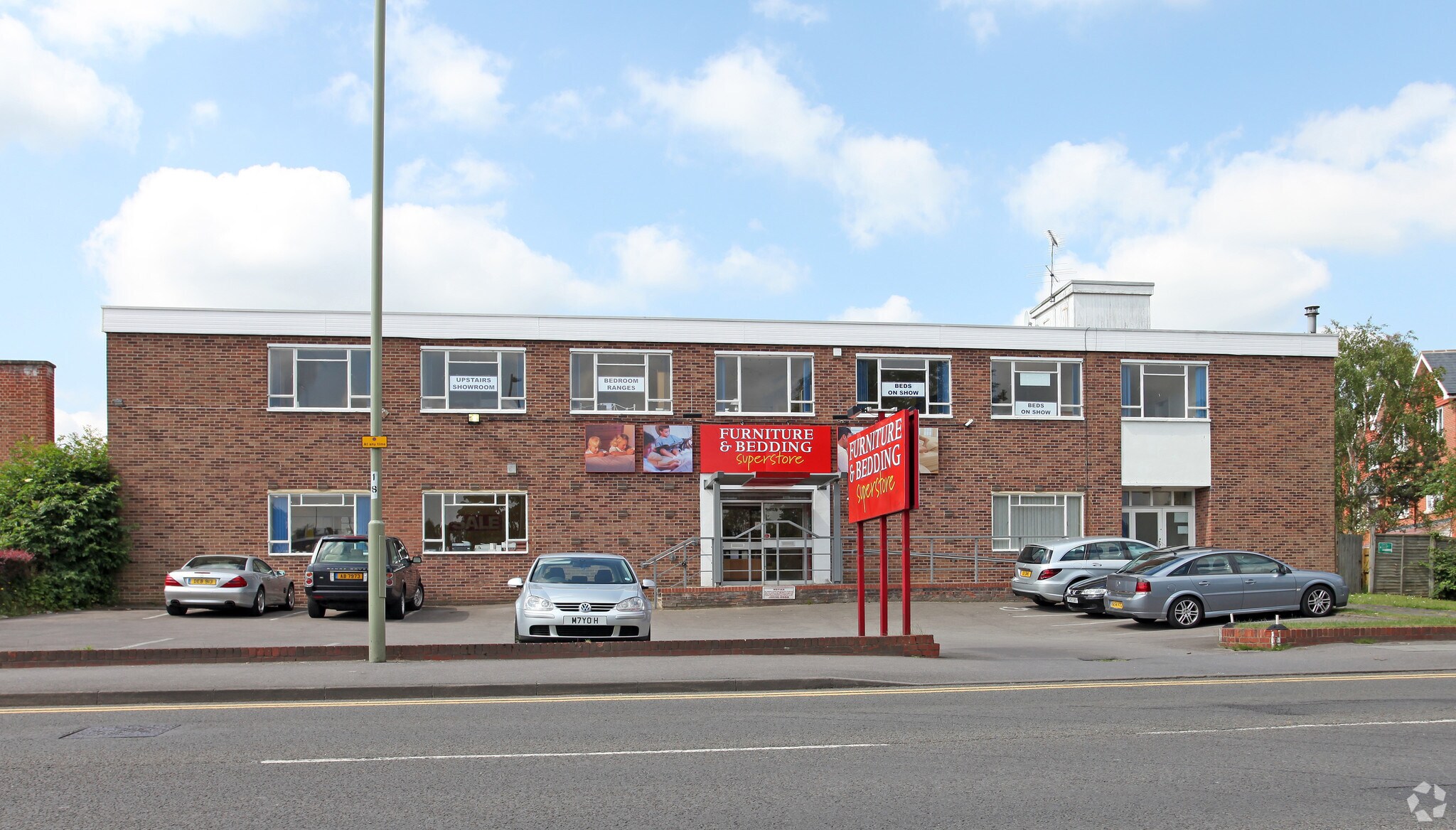 37 Molly Millars Ln, Wokingham for sale Primary Photo- Image 1 of 1