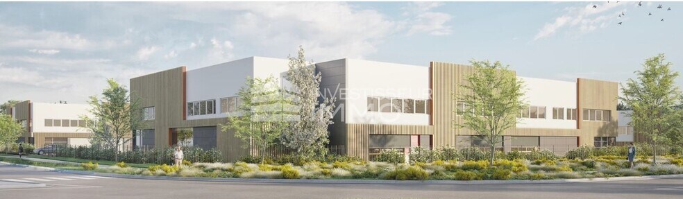 Light Industrial in Louvres to rent - Building Photo - Image 2 of 3