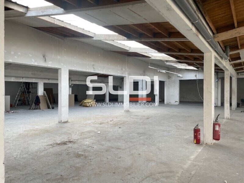 82/84 Rue Château Gaillard, Villeurbanne to rent Interior Photo- Image 1 of 7