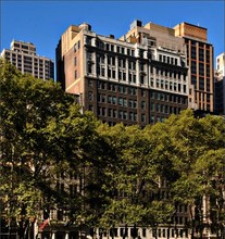 58 W 40th St, New York, NY for rent Building Photo- Image 1 of 5