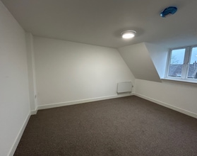 16 High St, Glastonbury to rent Interior Photo- Image 1 of 4