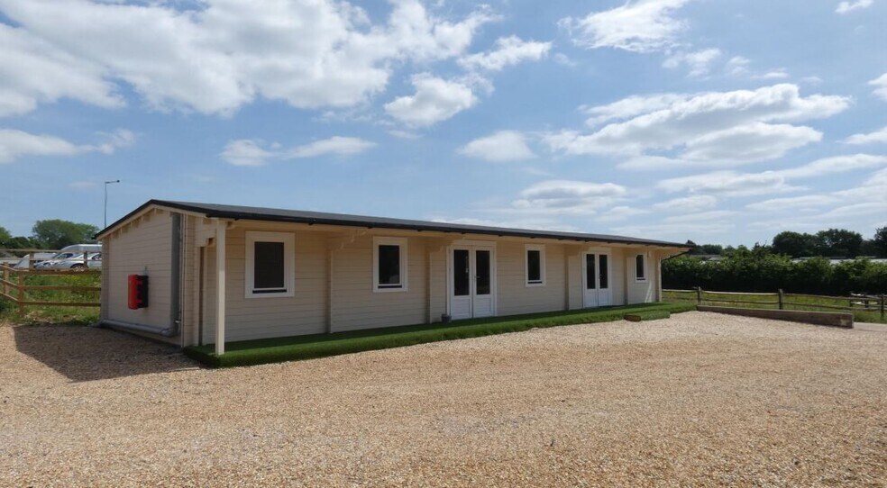 Station Appr, Medstead for sale - Primary Photo - Image 1 of 1