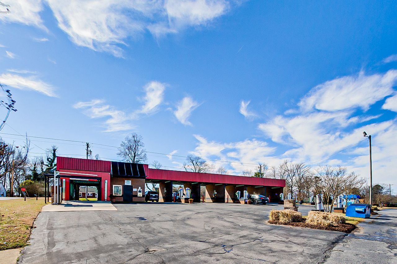 951 Hasty School Rd, Thomasville 27360 Hasty Car Wash
