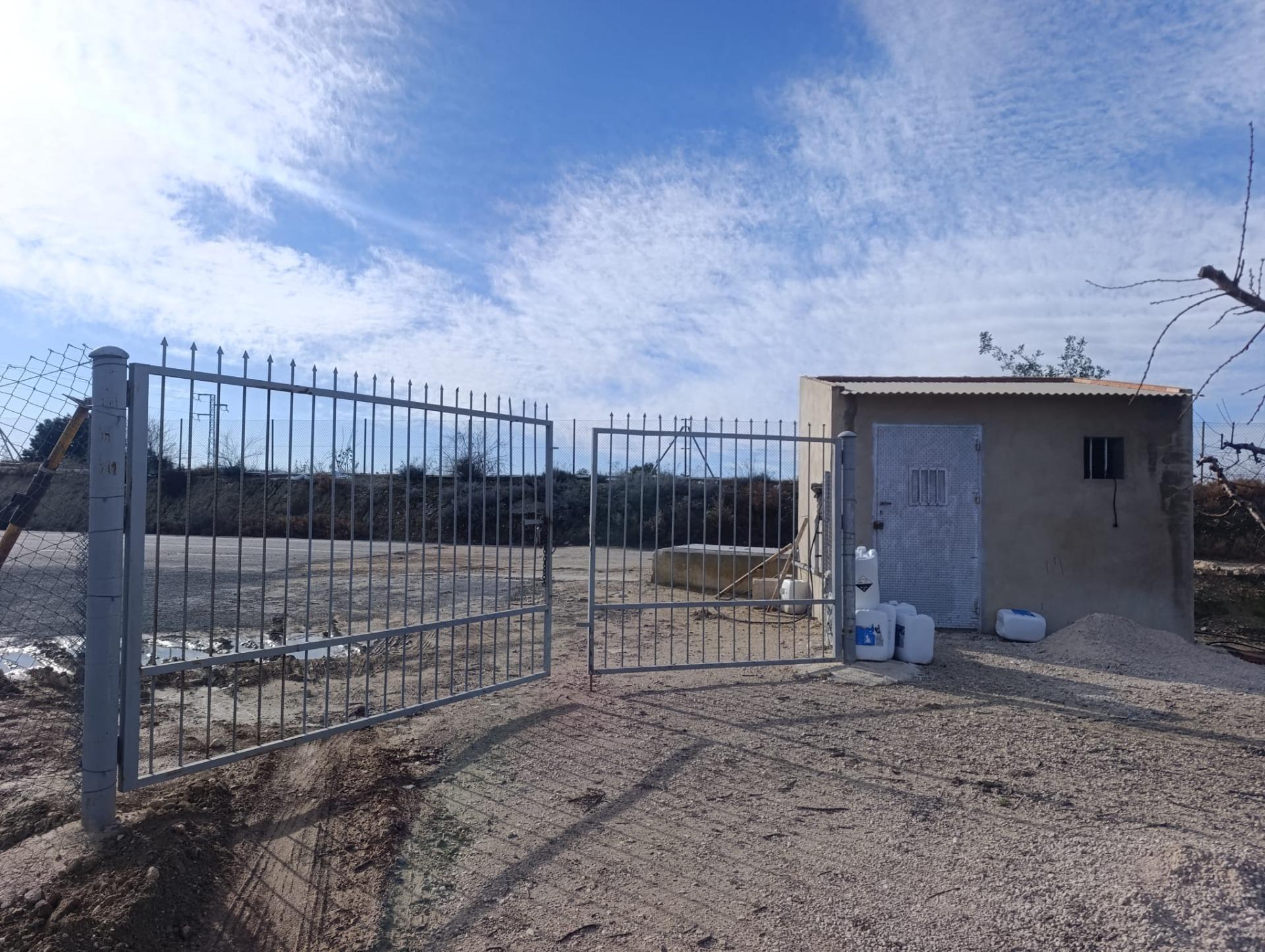 Land in Ceutí, Murcia for sale Building Photo- Image 1 of 11