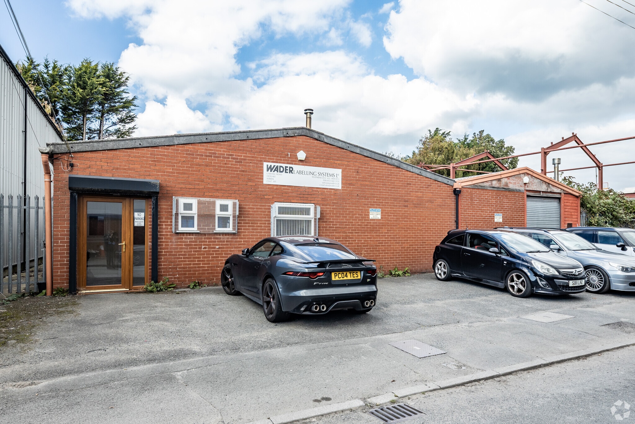 29 Carham Rd, Wirral to rent Primary Photo- Image 1 of 3