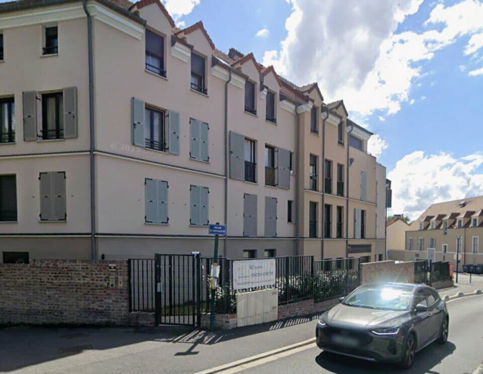 Retail in Gonesse for sale Building Photo- Image 1 of 2