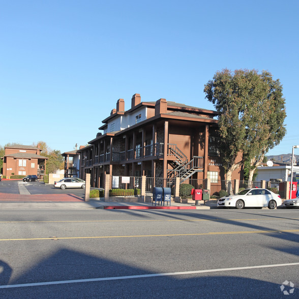 Office in Burbank, CA for sale - Primary Photo - Image 1 of 1