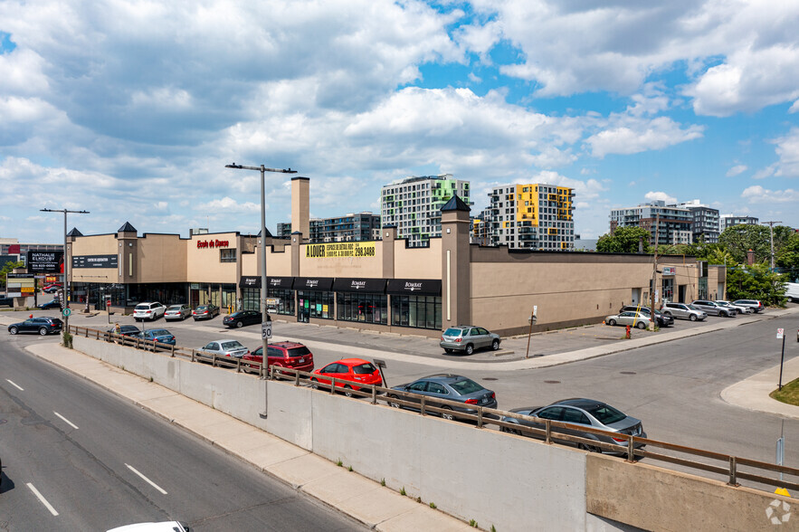 7325 Boul Décarie, Montréal, QC for rent - Primary Photo - Image 1 of 3