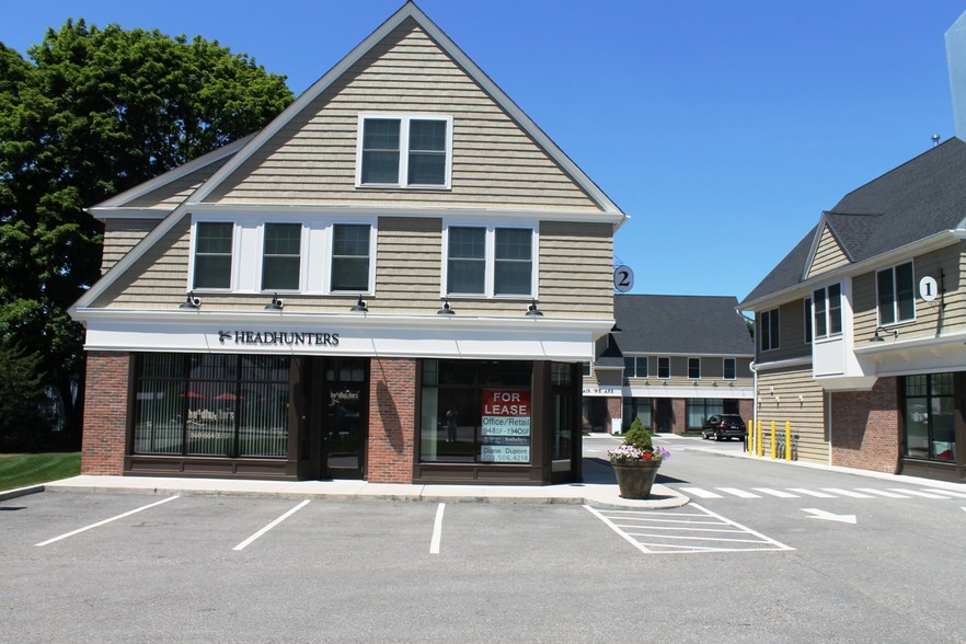 67 W Main St, Clinton, CT for sale - Building Photo - Image 1 of 1