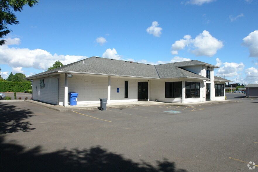 4710 River Rd N, Keizer, OR for rent - Building Photo - Image 3 of 5