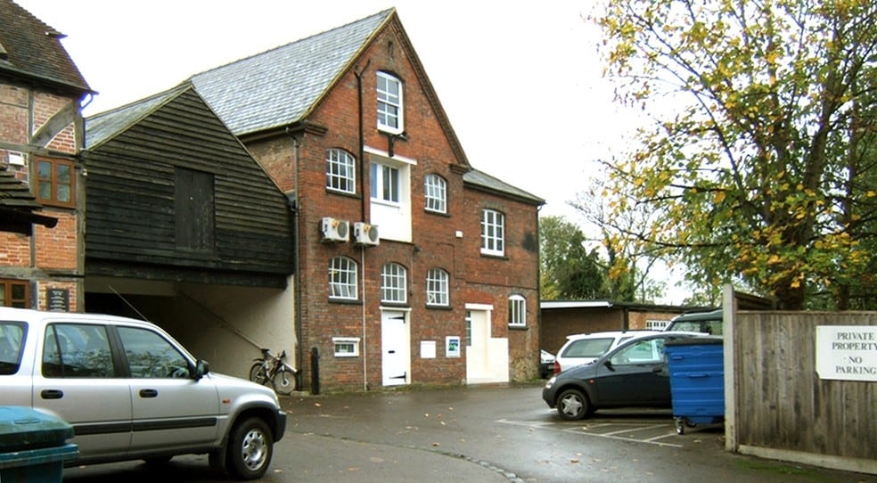 Bridge St, Godalming for sale - Primary Photo - Image 1 of 1