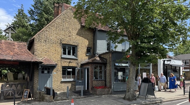 More details for 3-5 High St, Ruislip - Retail to Rent