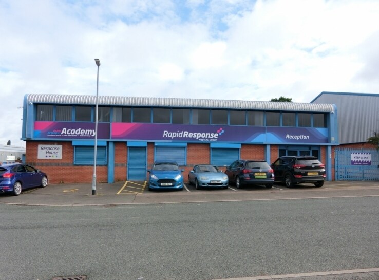 Brookfield Dr, Cannock for sale Primary Photo- Image 1 of 1