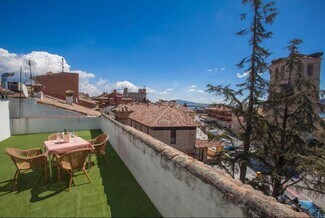 More details for Plaza de Adolfo Suárez, 9, Manzanares el Real - Retail for Sale