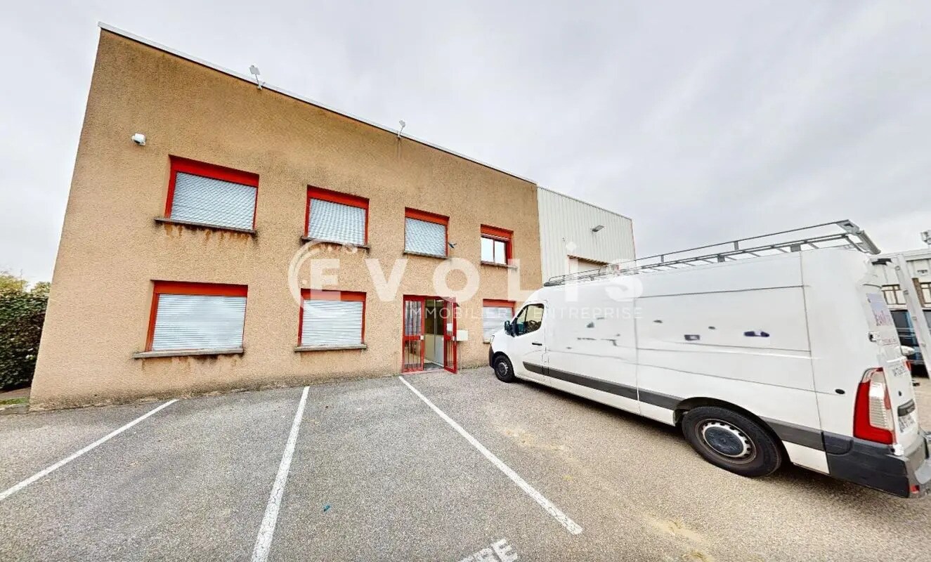 5 Allée Des Erables, Vénissieux to rent Building Photo- Image 1 of 17