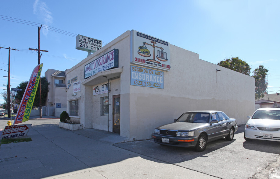 5840 York Blvd, Los Angeles, CA for rent - Primary Photo - Image 1 of 2