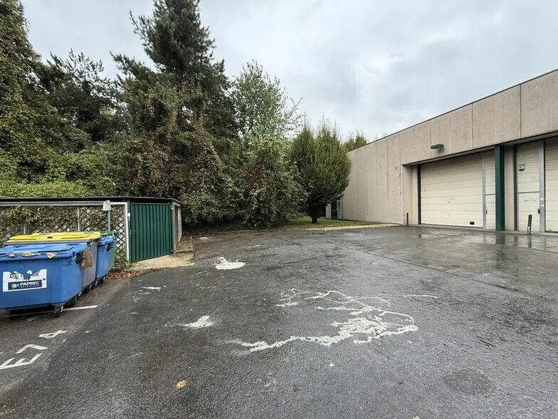 Light Industrial in Villepinte to rent - Building Photo - Image 3 of 8