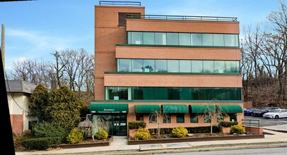 1234 Central Park Ave, Yonkers, NY for rent Building Photo- Image 1 of 5