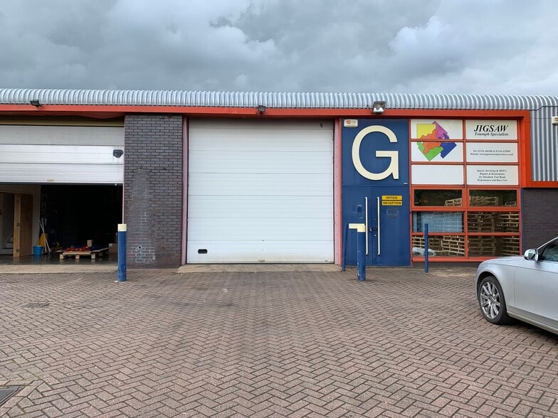 Shelton Rd, Corby to rent - Building Photo - Image 2 of 6