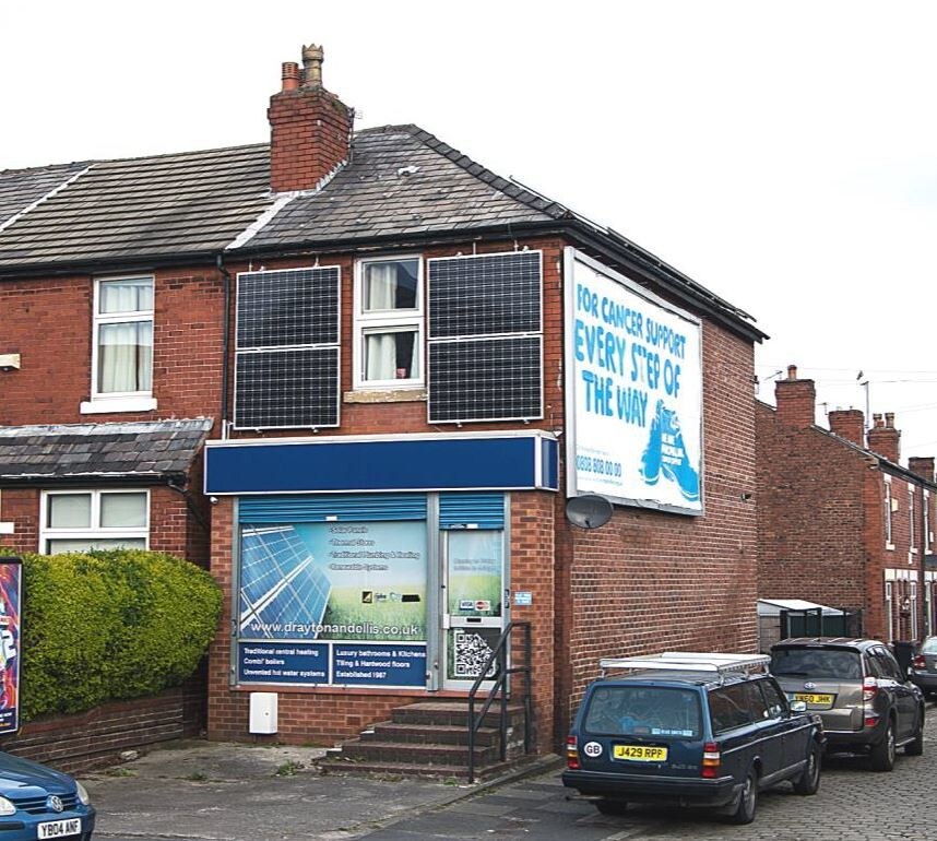 138 Stockport Rd, Stockport for sale Primary Photo- Image 1 of 1