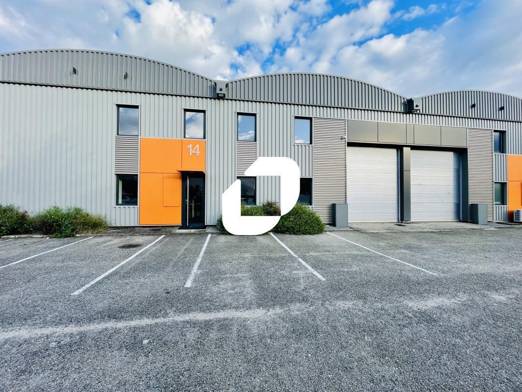 11-13 Chemin De L'Industrie, Dardilly to rent Building Photo- Image 1 of 17