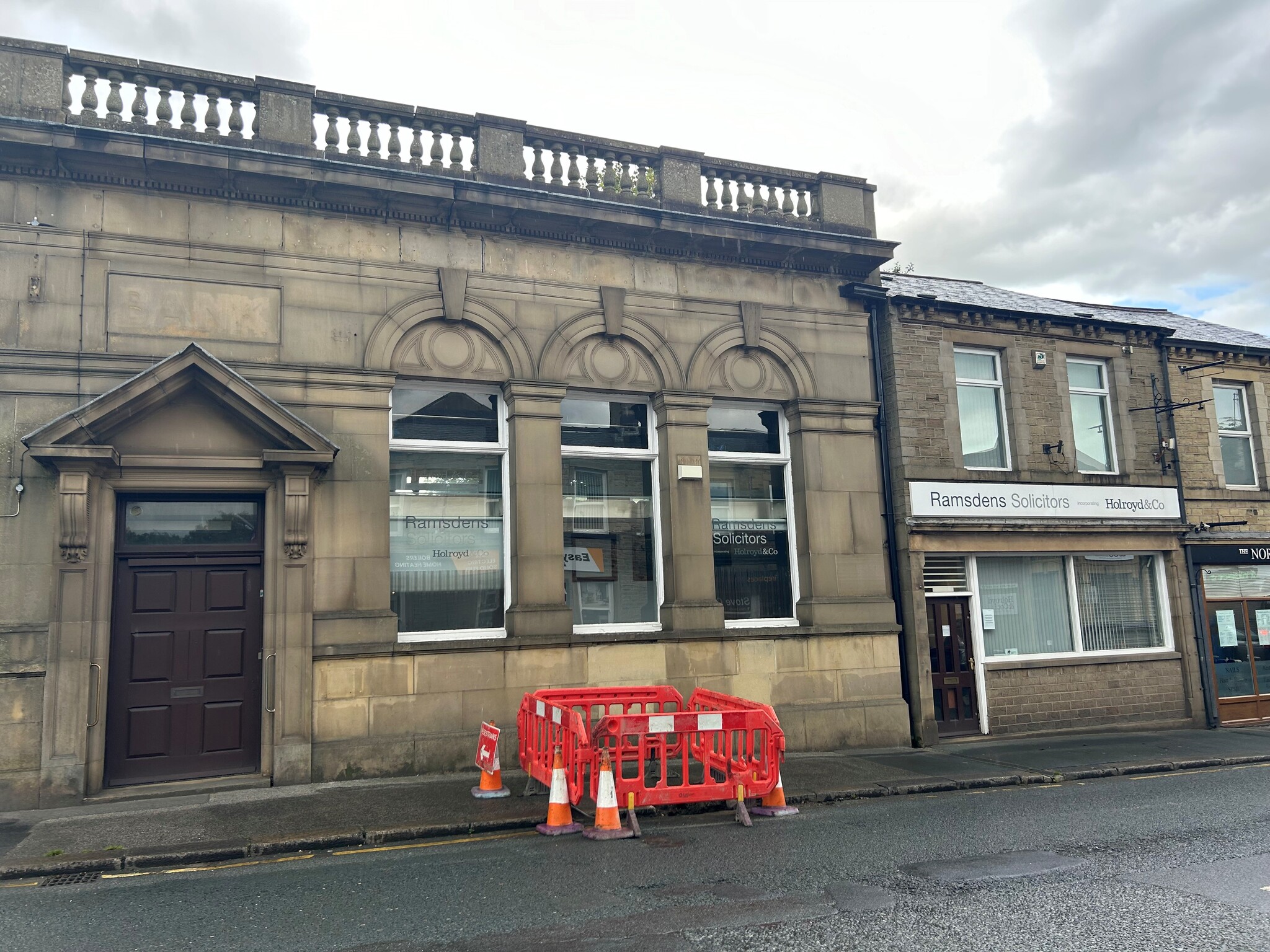 34-36 Market St, Huddersfield for rent Primary Photo- Image 1 of 2