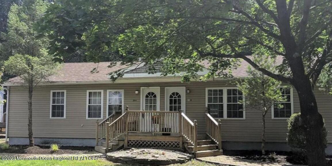 28 Oak Ln, New Egypt, NJ for sale Primary Photo- Image 1 of 1