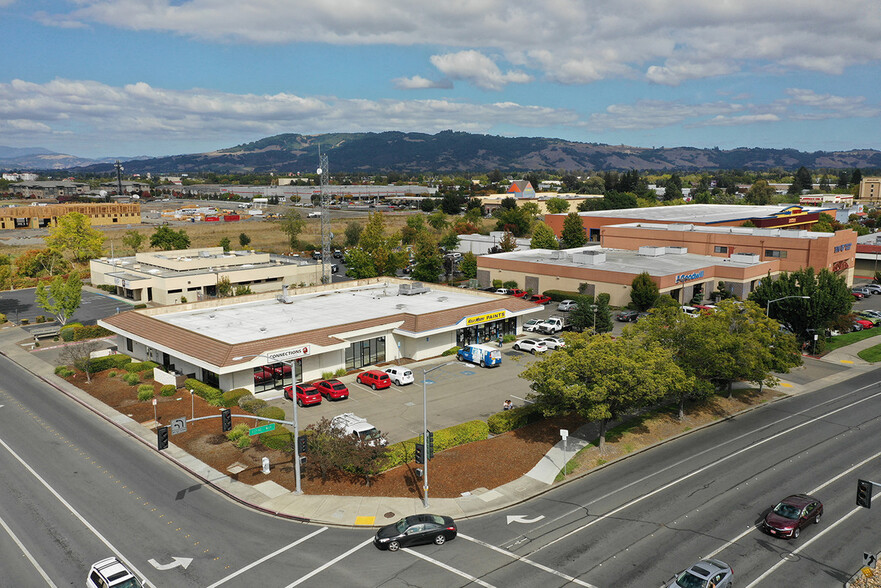 480-484 Rohnert Park Expy W, Rohnert Park, CA for rent - Building Photo - Image 3 of 6