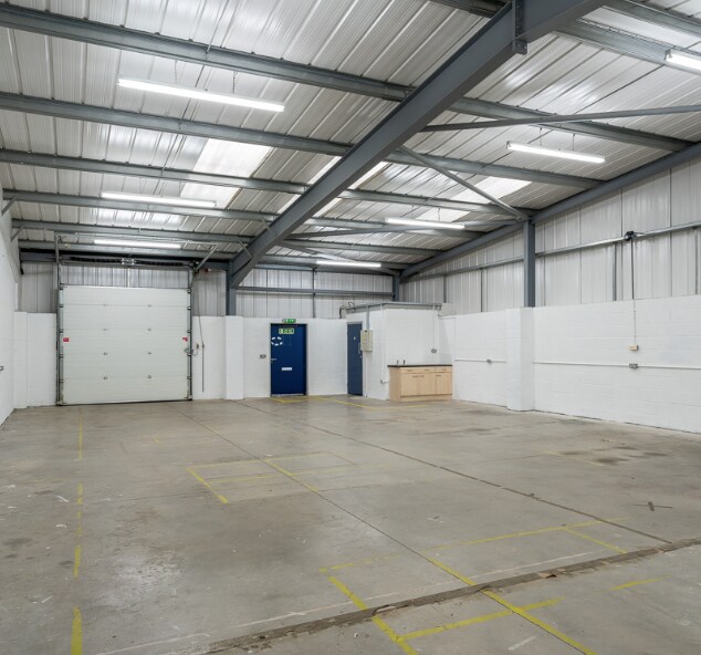 Lingfield Way, Darlington to rent Interior Photo- Image 1 of 3