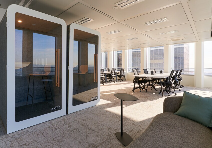 Office in Puteaux to rent - Interior Photo - Image 2 of 9