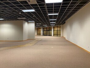 18174 Gulf Fwy, Friendswood, TX to rent Building Photo- Image 2 of 7