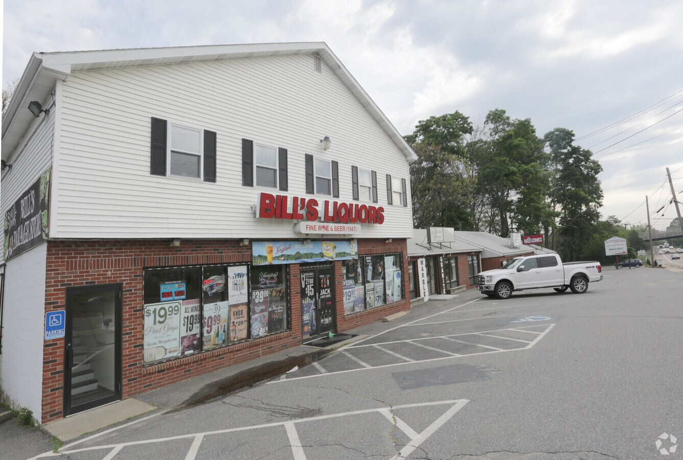 311 Turnpike Rd, Southborough 01772 UK