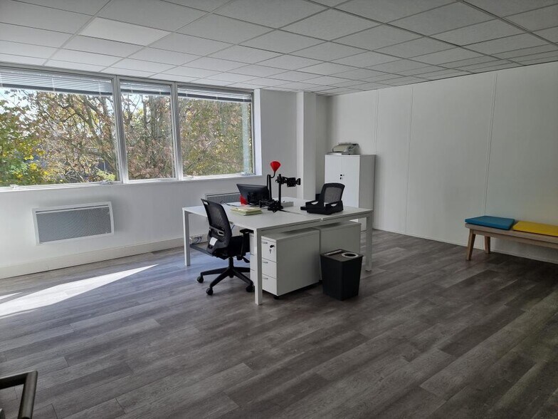 87 Avenue Du Général De Gaulle, Créteil to rent - Interior Photo - Image 3 of 9