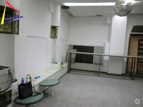 Retail in Segovia, Segovia to rent Interior Photo- Image 1 of 2