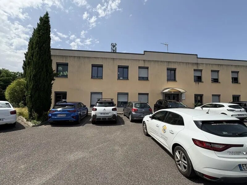 Office in Neyron to rent Building Photo- Image 1 of 10