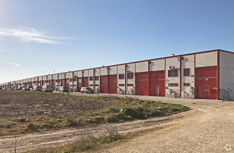 Calle Centeno, 19, Seseña, Toledo for sale - Primary Photo - Image 1 of 1