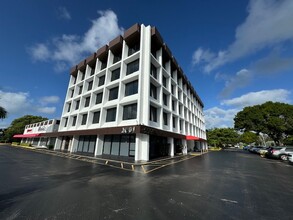 2001 Palm Beach Lakes Blvd, West Palm Beach, FL for rent Building Photo- Image 2 of 6