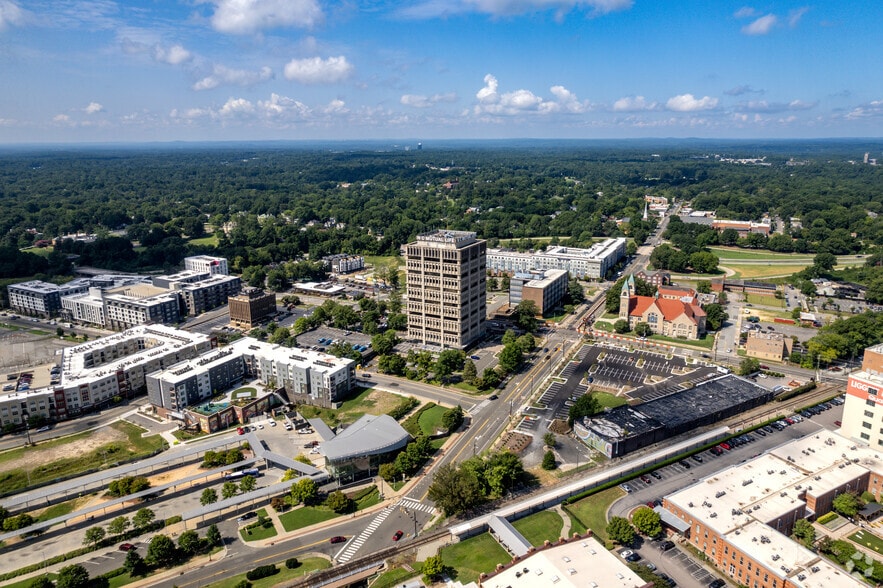 411 W Chapel Hill St, Durham, NC for rent - Aerial - Image 3 of 18